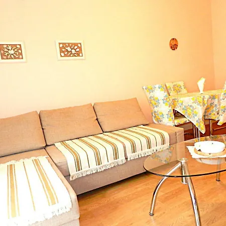 Apartment апартамент в Messembria Resort. *