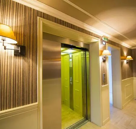 Apartment апартамент в Messembria Resort. *